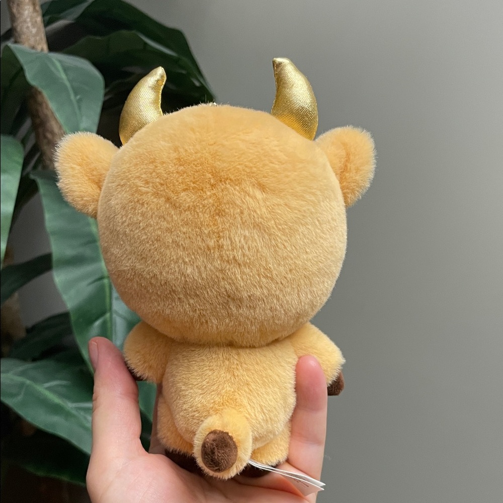 New 2021 Mickey Animal Dress Up Plush Bull Taurus Keychain Keyring Bag Plushie - Picture 6 of 8